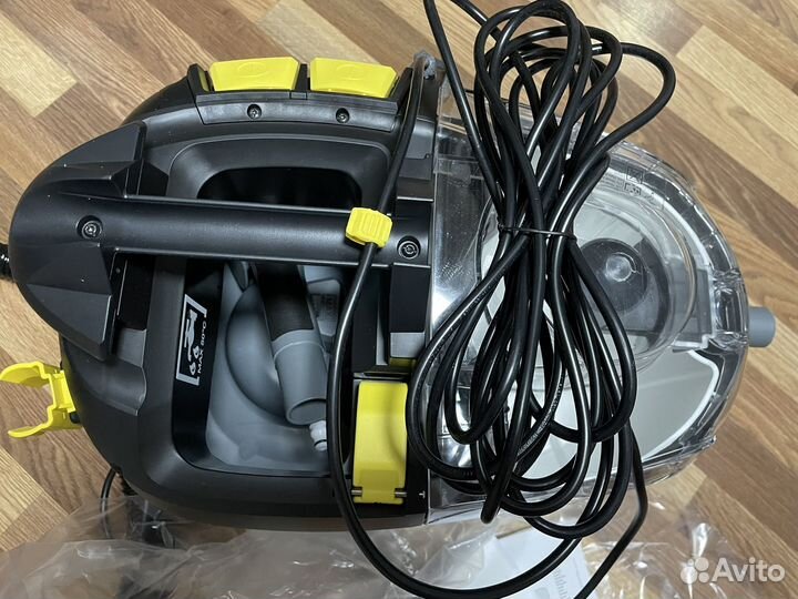 Моющий пылесос karcher puzzi 8 1