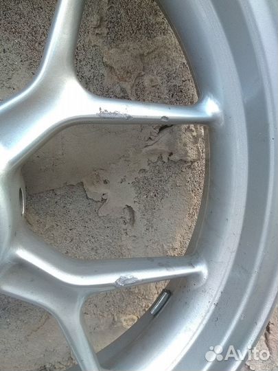Переднее колесо обод triumph Tiger 1050 07-12