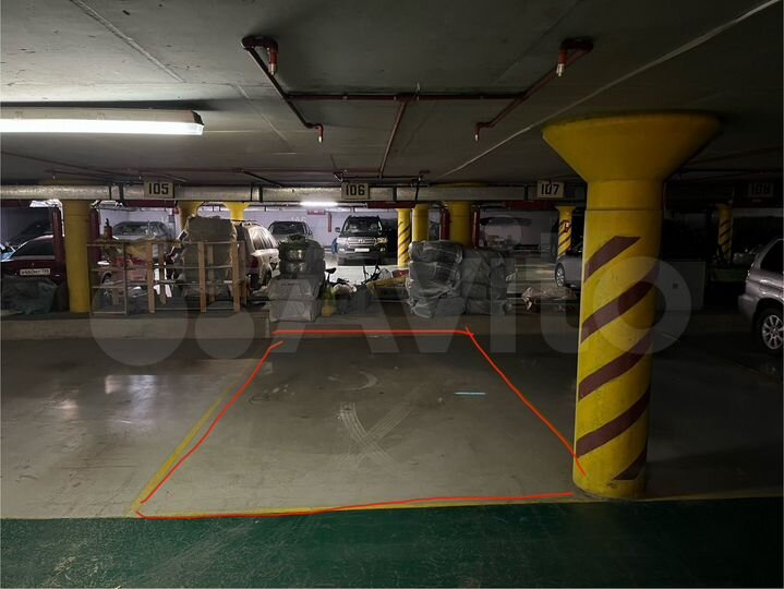 Машиноместо, 18 м²