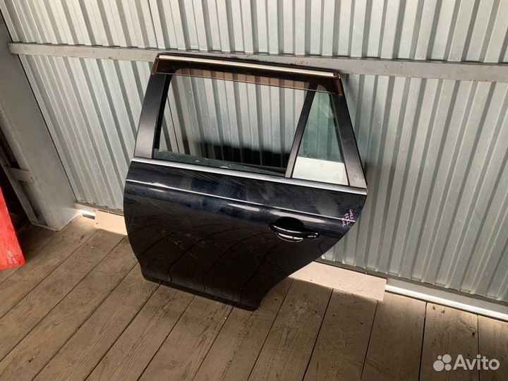 Дверь задняя левая Volkswagen Golf 5 универсал