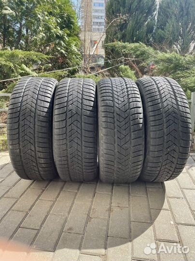 Pirelli Winter Sottozero 225/45 R18