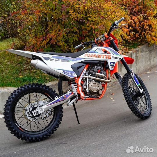 Мотоцикл Avantis A5 (PR250) витринный