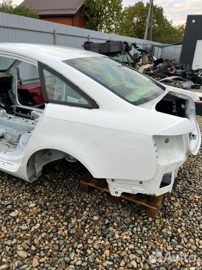 Крыло заднее левое Audi A6 C6 2.8 2010