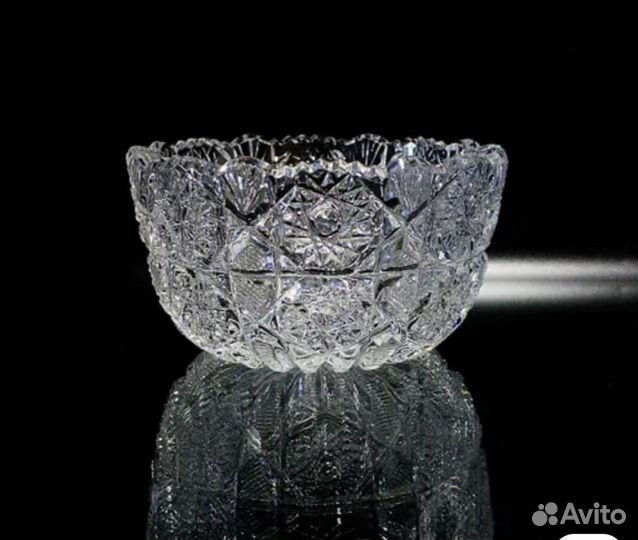 Хрустальная ваза