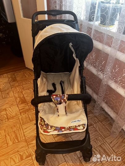 Прогулочная коляска