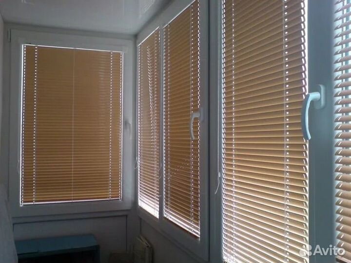 Жалюзи и Рулонные шторы