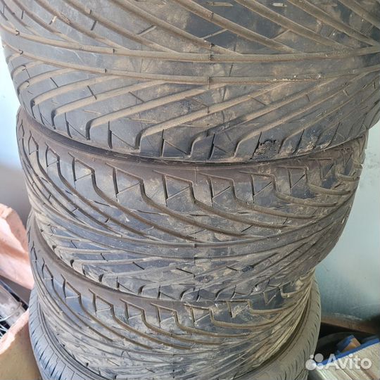 Triangle TR968 225/40 R18
