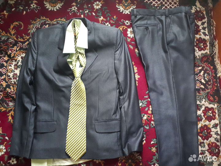 Мужской костюм