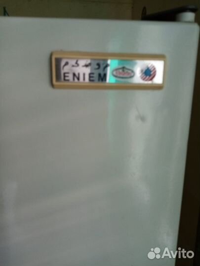 Холодильник Eniem