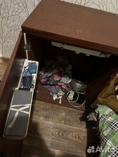 Швейная машина чайка 142м