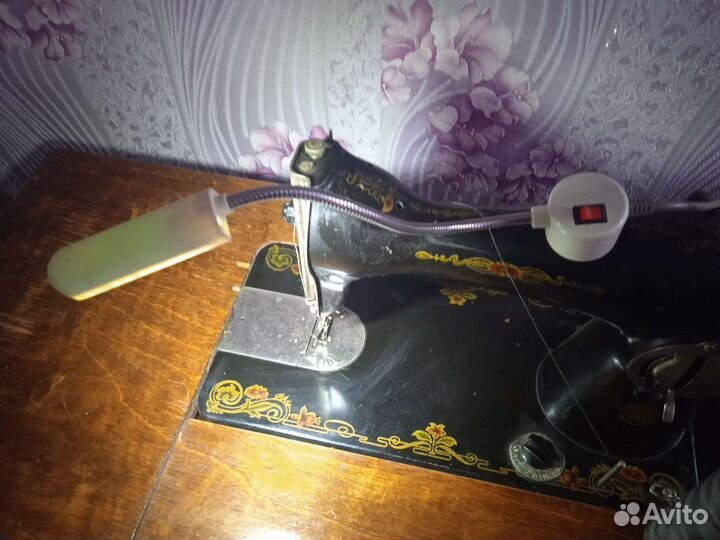 Швейная машина электрическая Подольская