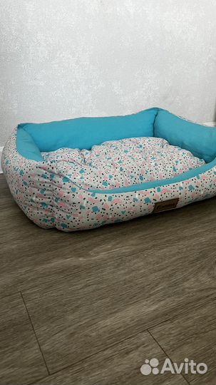 Лежанка для кошек