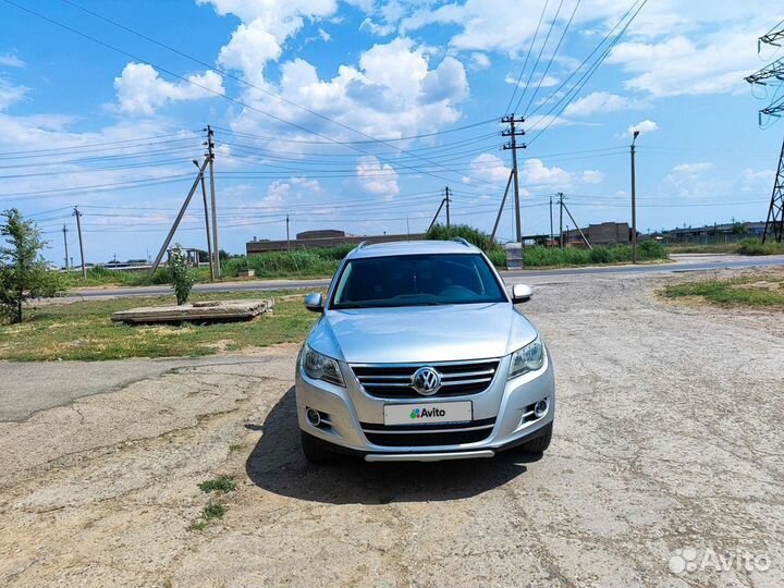 Volkswagen Tiguan 2.0 AT, 2011, 217 000 км