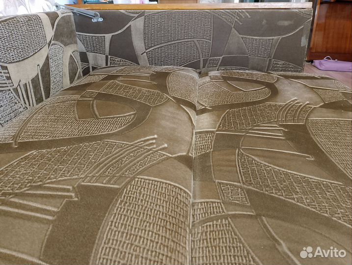 Диван еврокнижка б/у