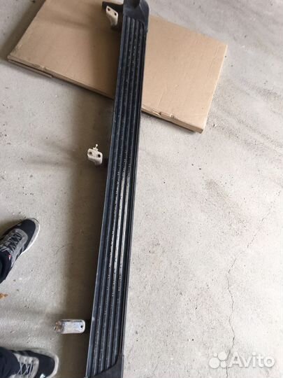 Toyota land cruiser 200 подножки