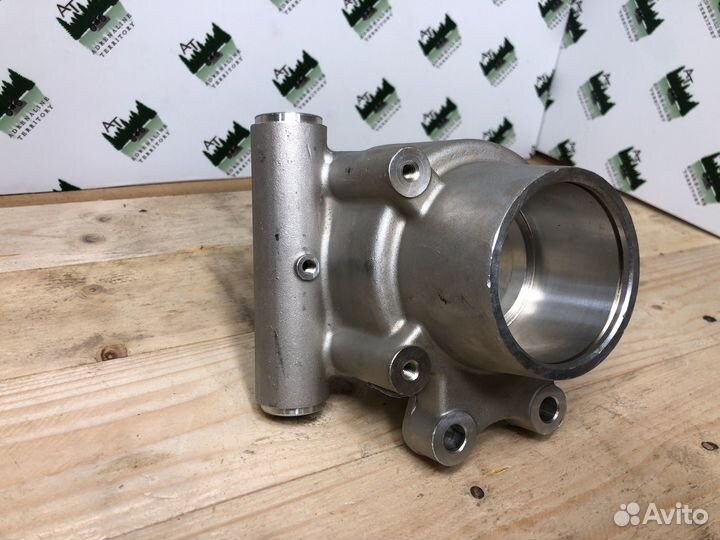 Кулак задний левый cfmoto z6