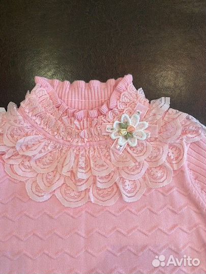 Свитер новый на девочку 8-10 лет Польша