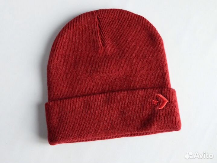 Спортивная вязаная шапка 