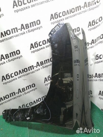 Крыло переднее левое Toyota Land Cruiser Prado