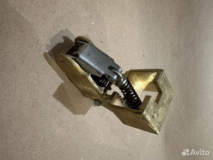 Щёткодержатель дг 25*32