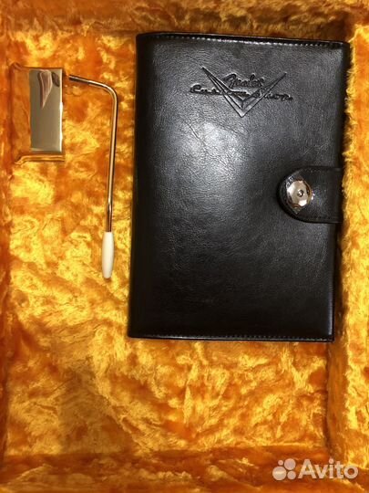 Продам редкий Fender Stratocaster