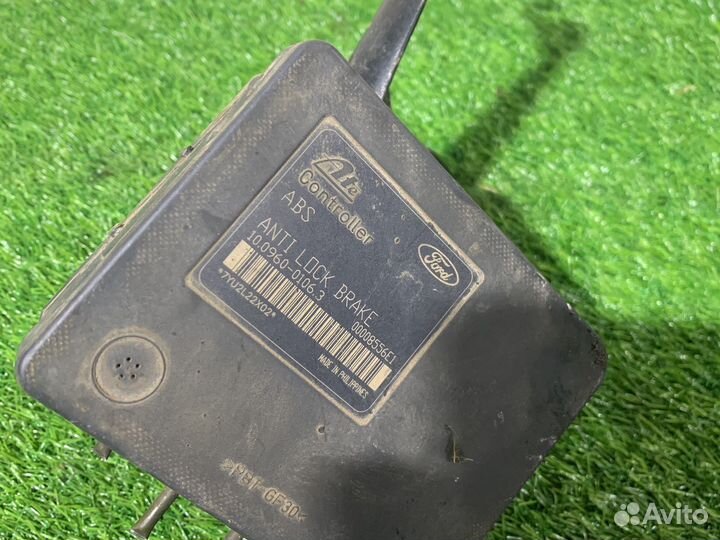 Блок ABS Ford Fiesta mk5 1.4 fxjb