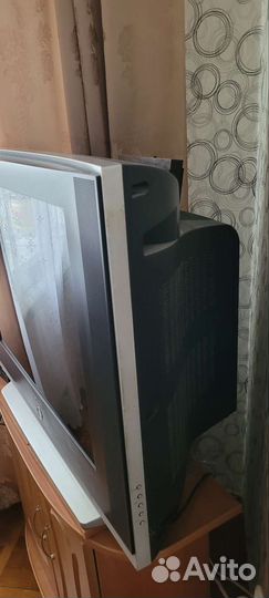 Телевизор samsung