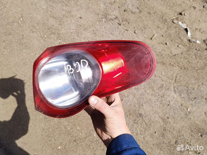 Фонарь задний правый BYD F3