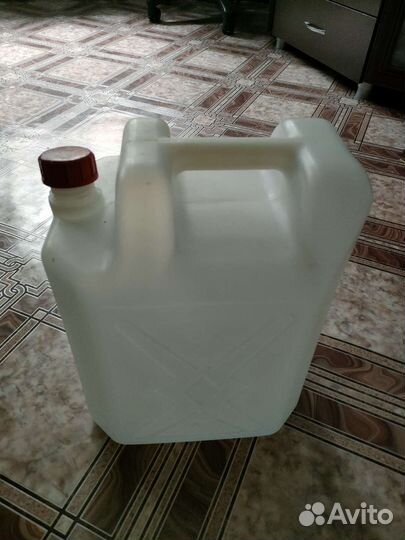 Канистра пластиковая для воды 13 литров