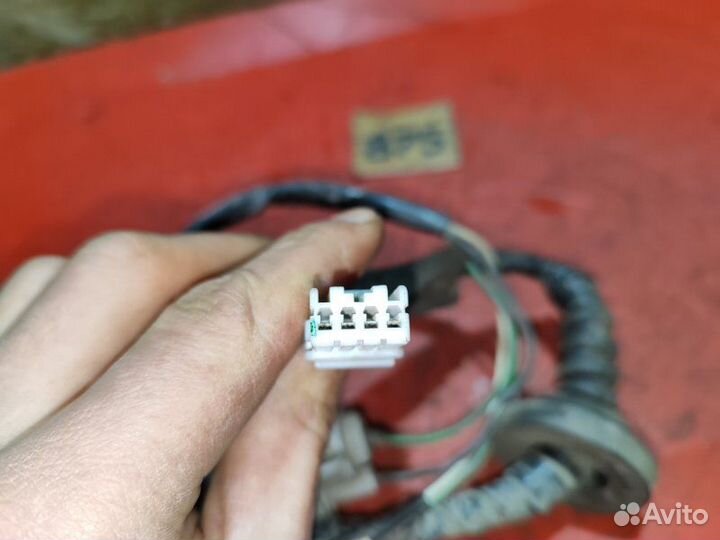 Коса на патроны заднего фонаря Mazda 626 Ge