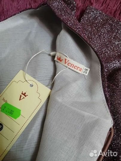 Платье для девочки новое