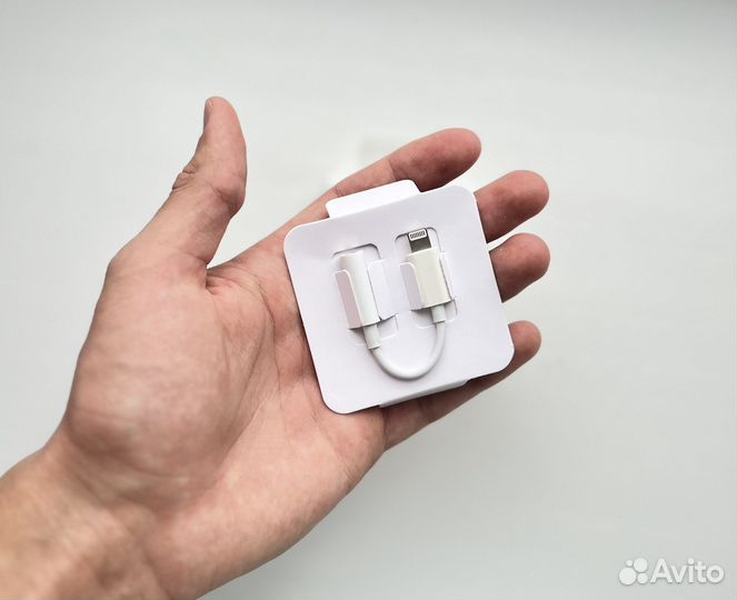 Переходник с lighting на aux