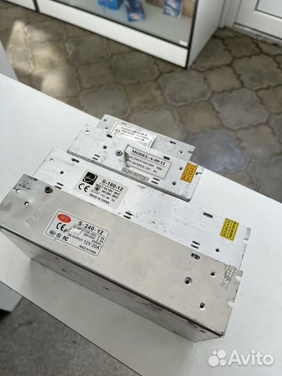 Блоки питания 12v разные