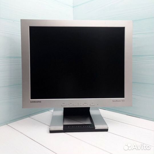 Монитор Samsung SyncMaster 152S 15