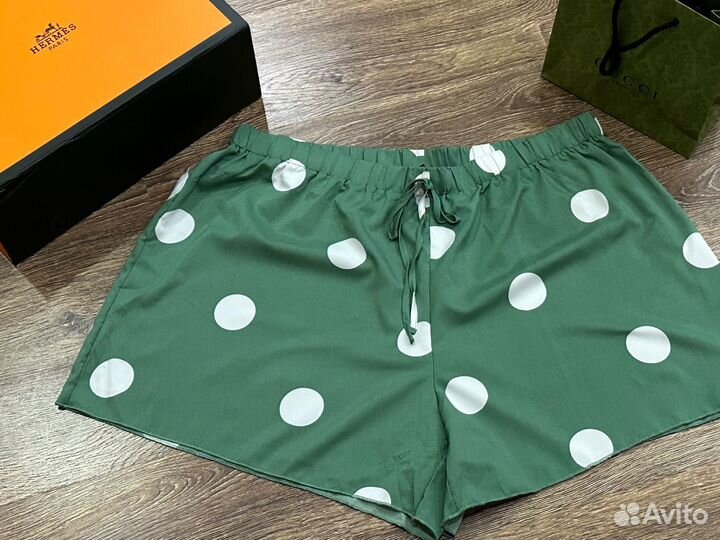 Шорты Большого размера Shein 4 XL об 155см