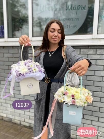 Букет цветы в коробке