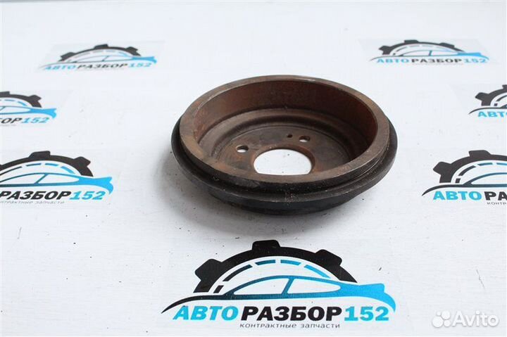 Тормозной барабан правый Honda Fit GD1 L13A