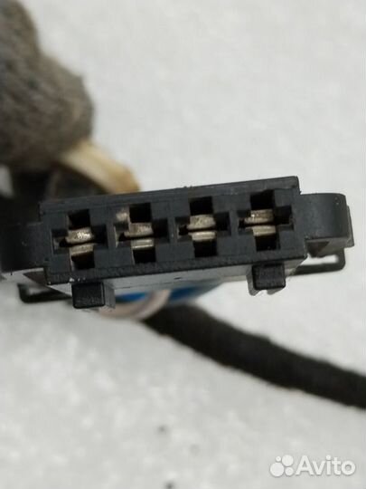 Проводка двери задняя левая Skoda Yeti рестайлинг