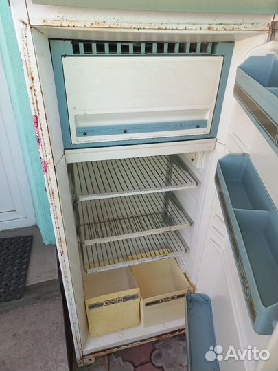 Холодильник бу