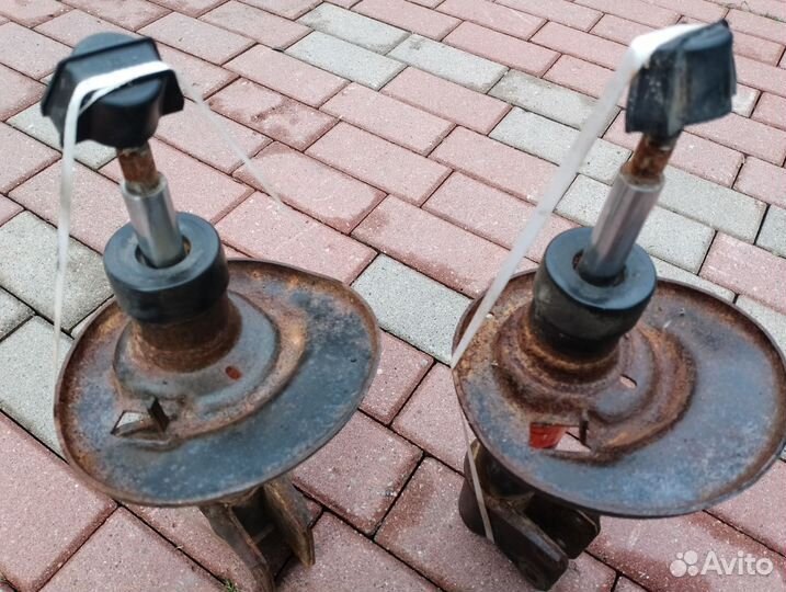 Амортизаторы передние Пежо Партнёр 2, Берлинго2