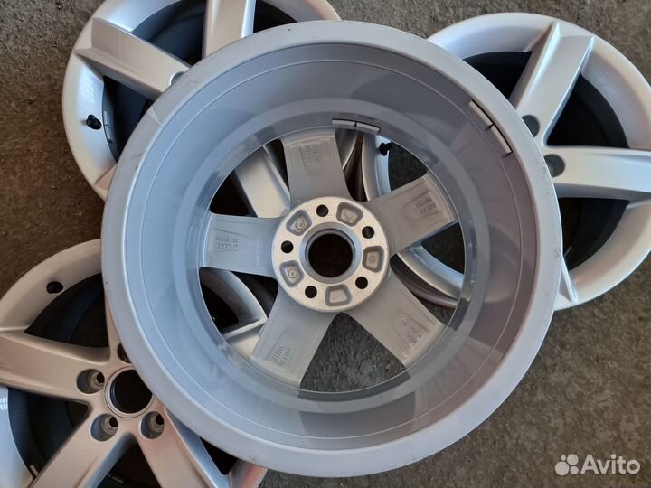 Диски литые Audi A4 16