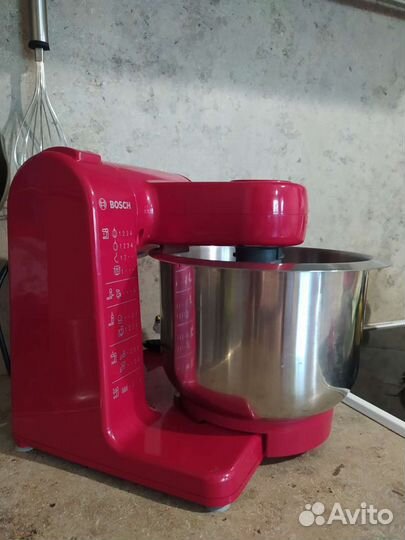 Кухонный комбайн bosch mum4 600 W красный