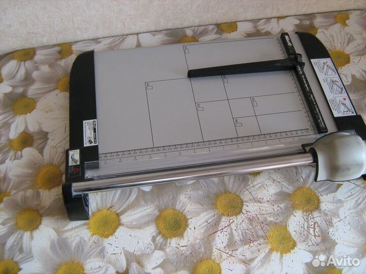 Резак для бумаги роликовый KW-TriO 3018