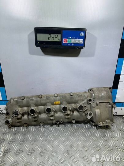 Б/У Крышка головки блока клапанная E60/61, #001