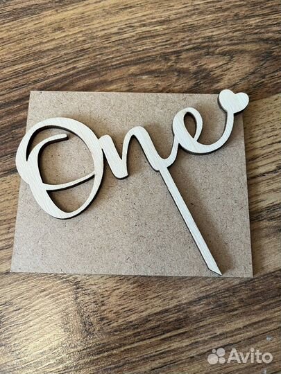 Топер на торт ONE