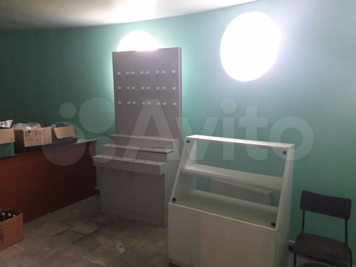 Торговое помещение, 70 м²