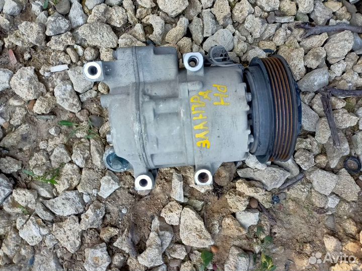 Компрессор кондиционера Hyundai Elantra HD
