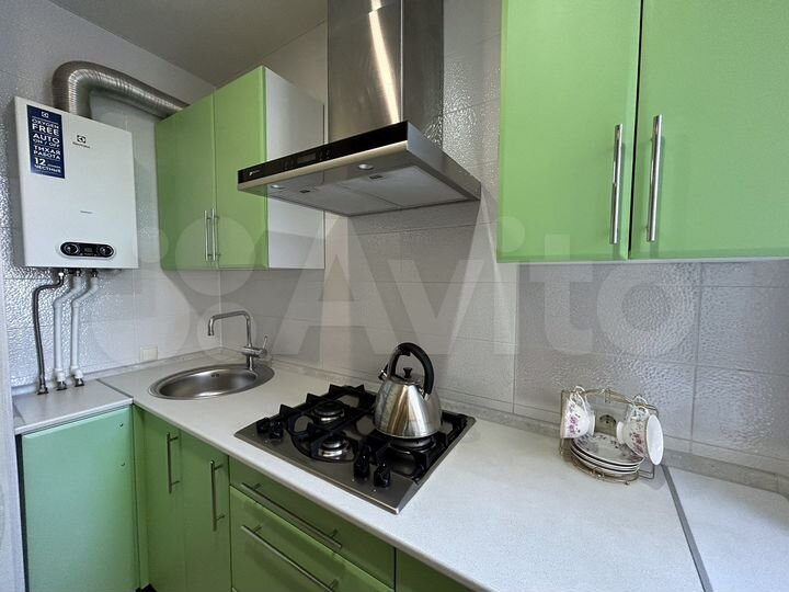 2-к. квартира, 38 м², 3/3 эт.