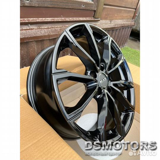 Диски DaVinci 7/18 5x108 ET47.5 d63.4 gloss black