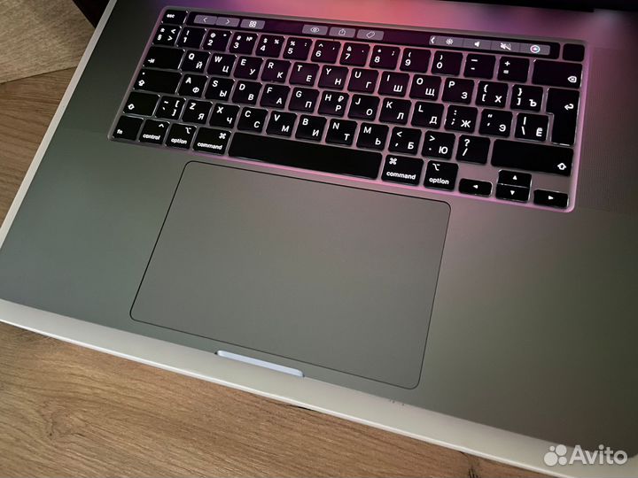 MacBook Pro 16 2019 i7/16gb/512 Ростест